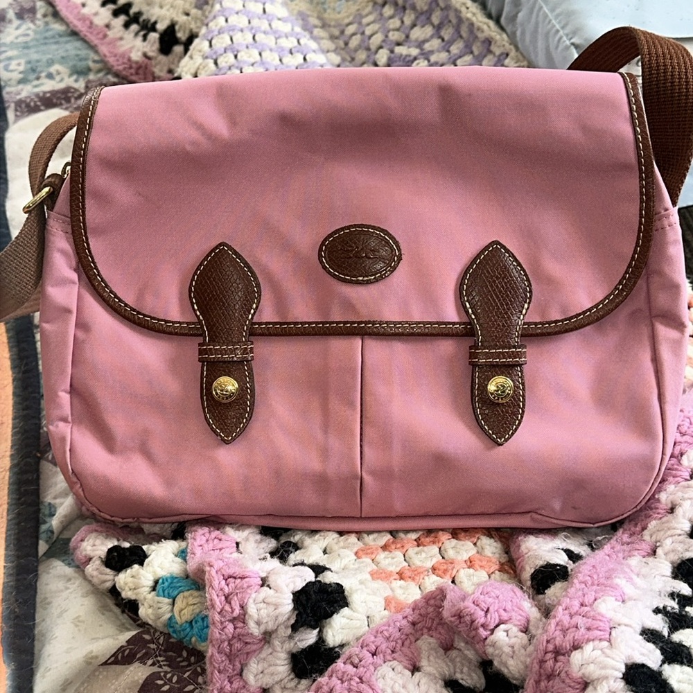 Authentic Longchamp Crossbody Messenger Bag - Picture 3 of 15